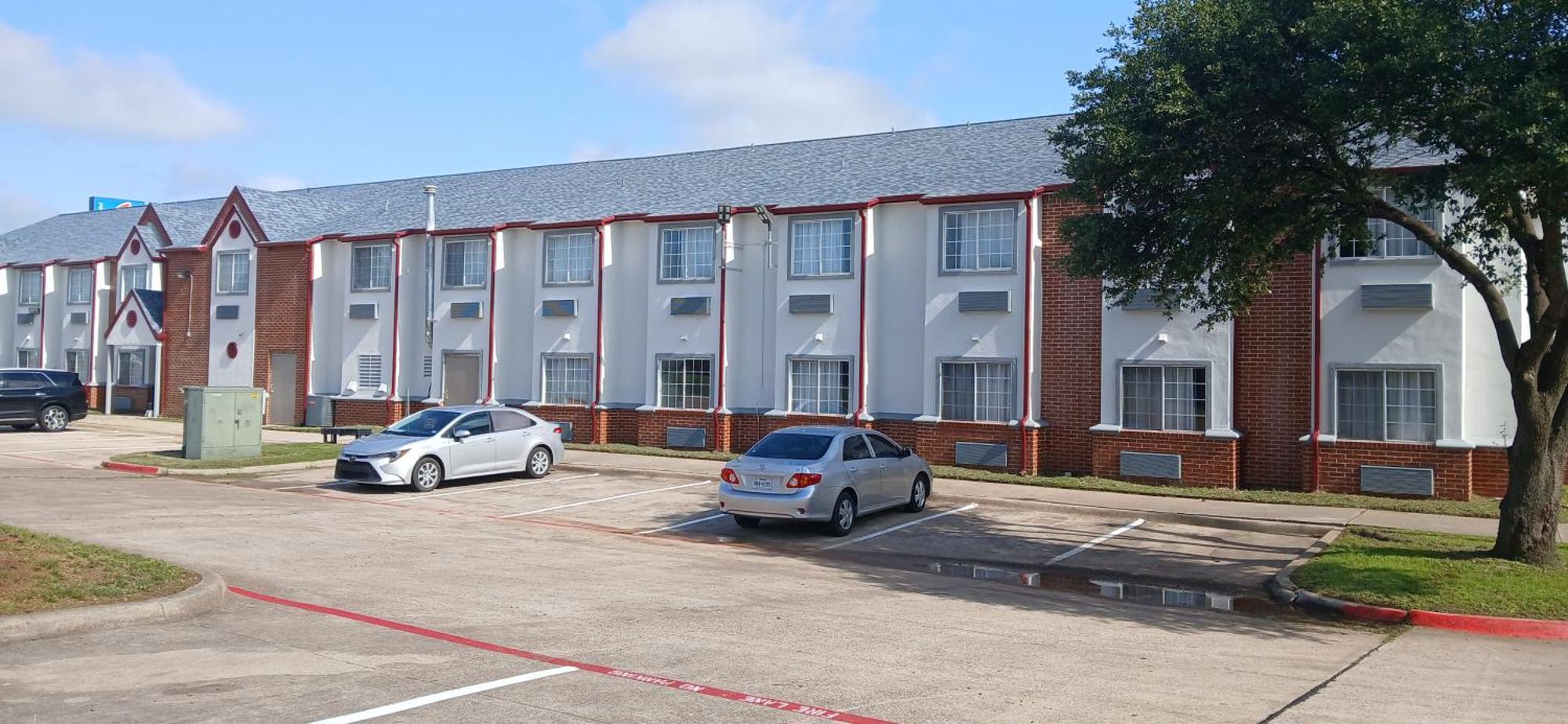 Regency Inn&Suites DFW Euless Exterior foto
